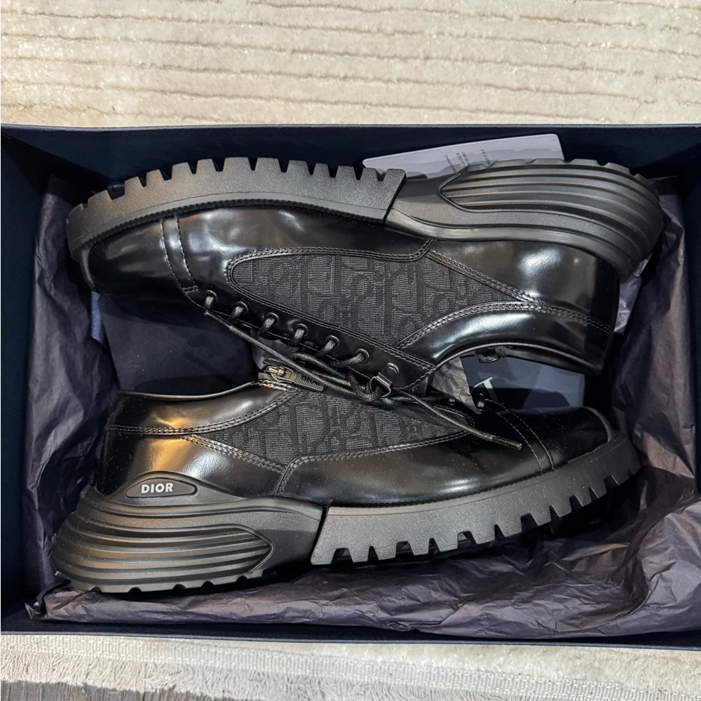 **Authentic Brand New Dior Men's Black Leather Shoes**